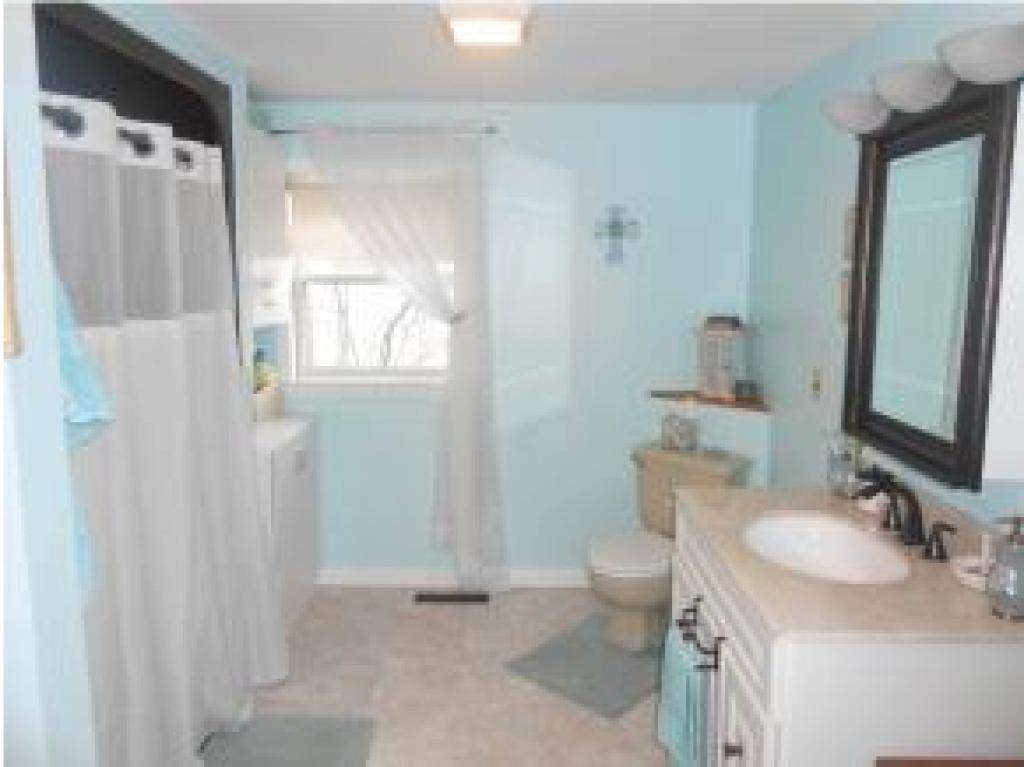 15 Court Street Rochester, NH 03867 - Photo 6 of 8