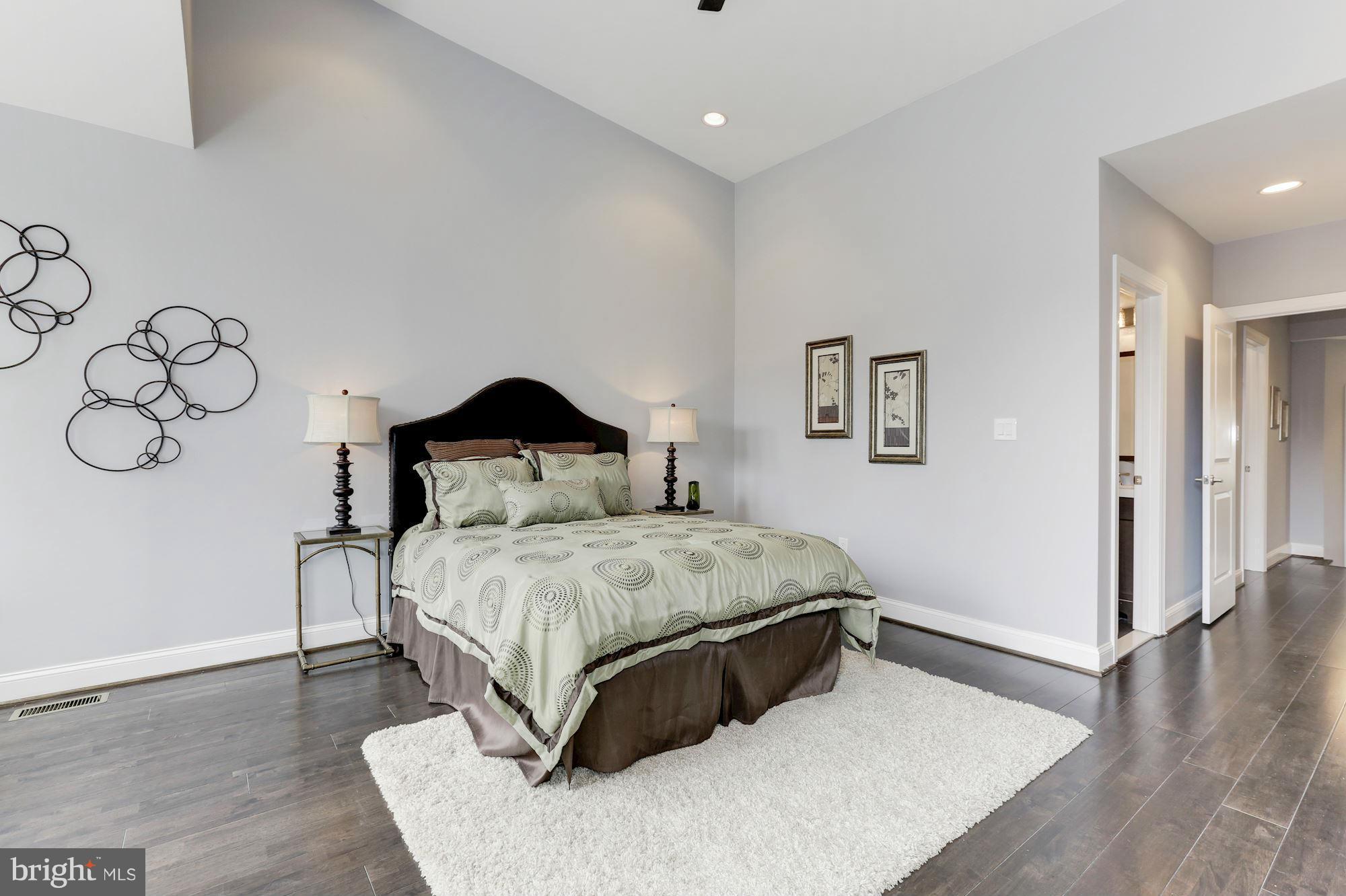 1940 3rd Street Northwest Washington, DC 20001 - Photo 13 of 28 Bedroom (Master)