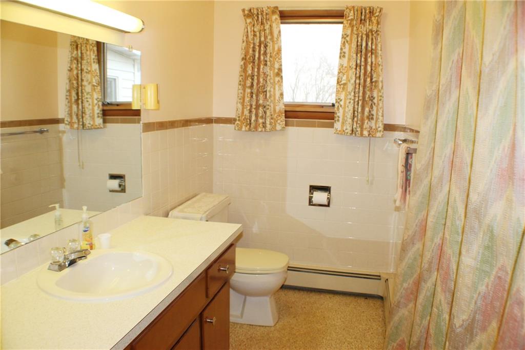 1414 Mercer Grove City Road Mercer, PA 16137 - Photo 15 of 18 Gallery Image 15