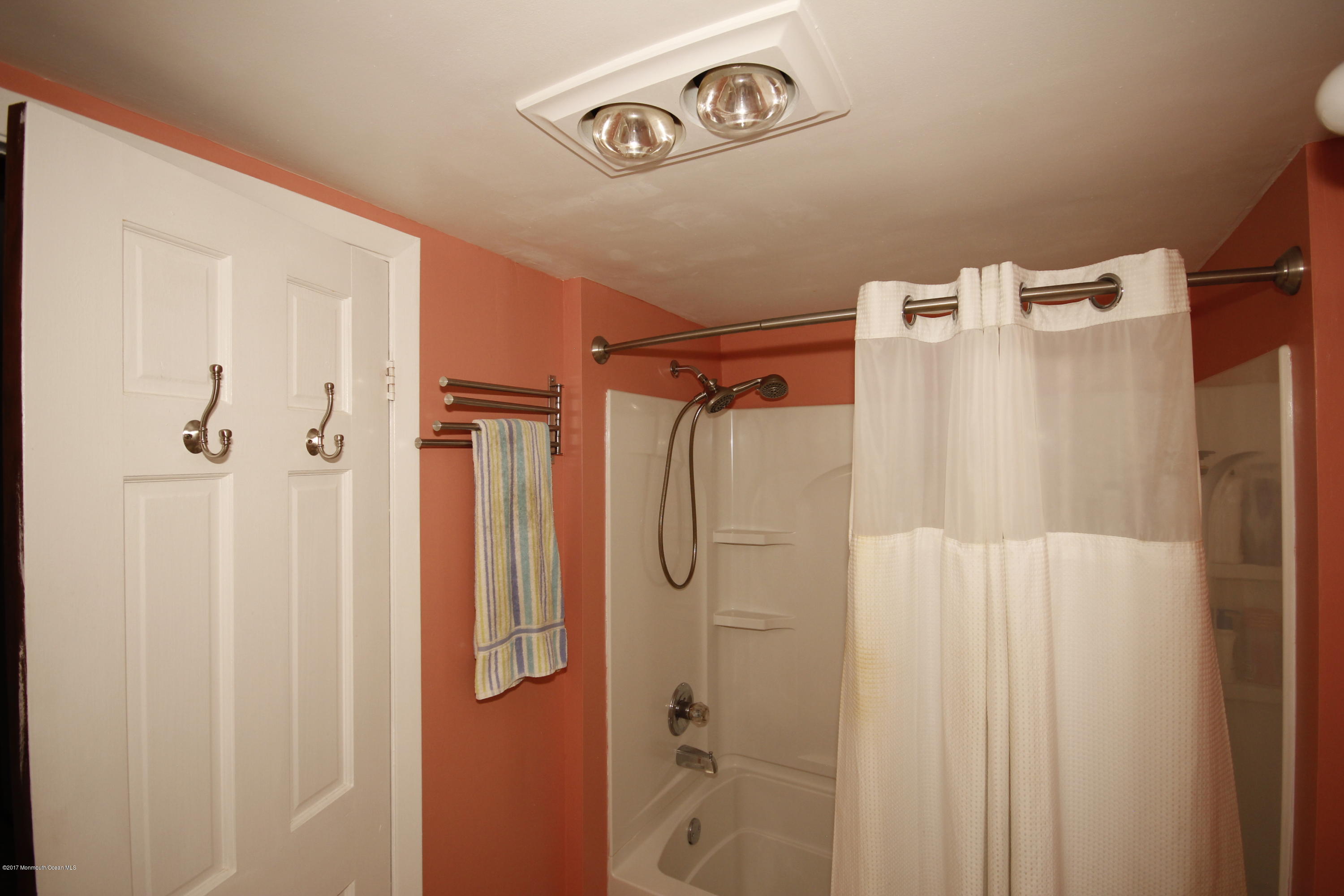 595 Holmdel Road Hazlet, NJ 07730 - Photo 16 of 25 595 Holmdel Road