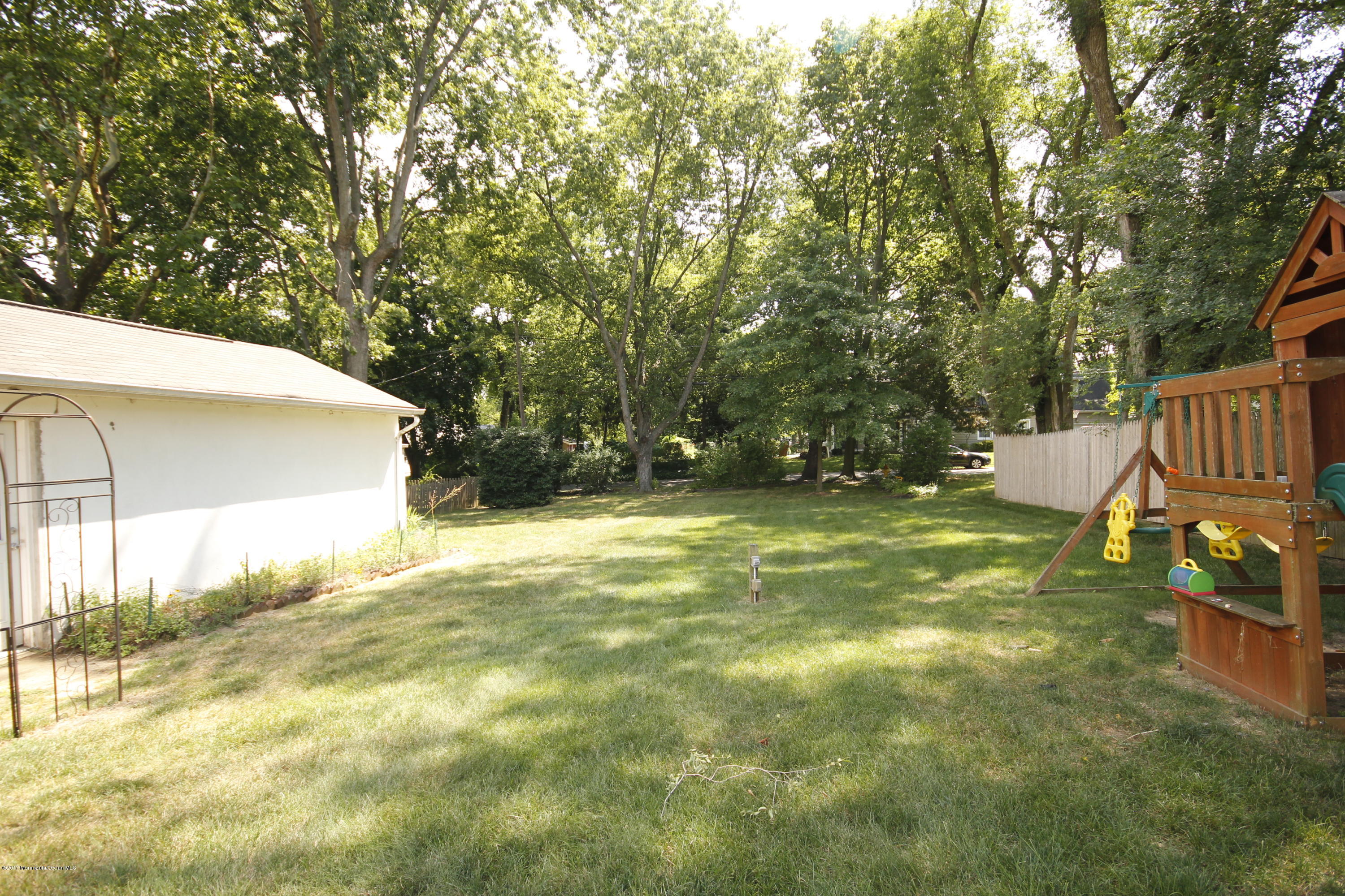 595 Holmdel Road Hazlet, NJ 07730 - Photo 22 of 25 595 Holmdel Road