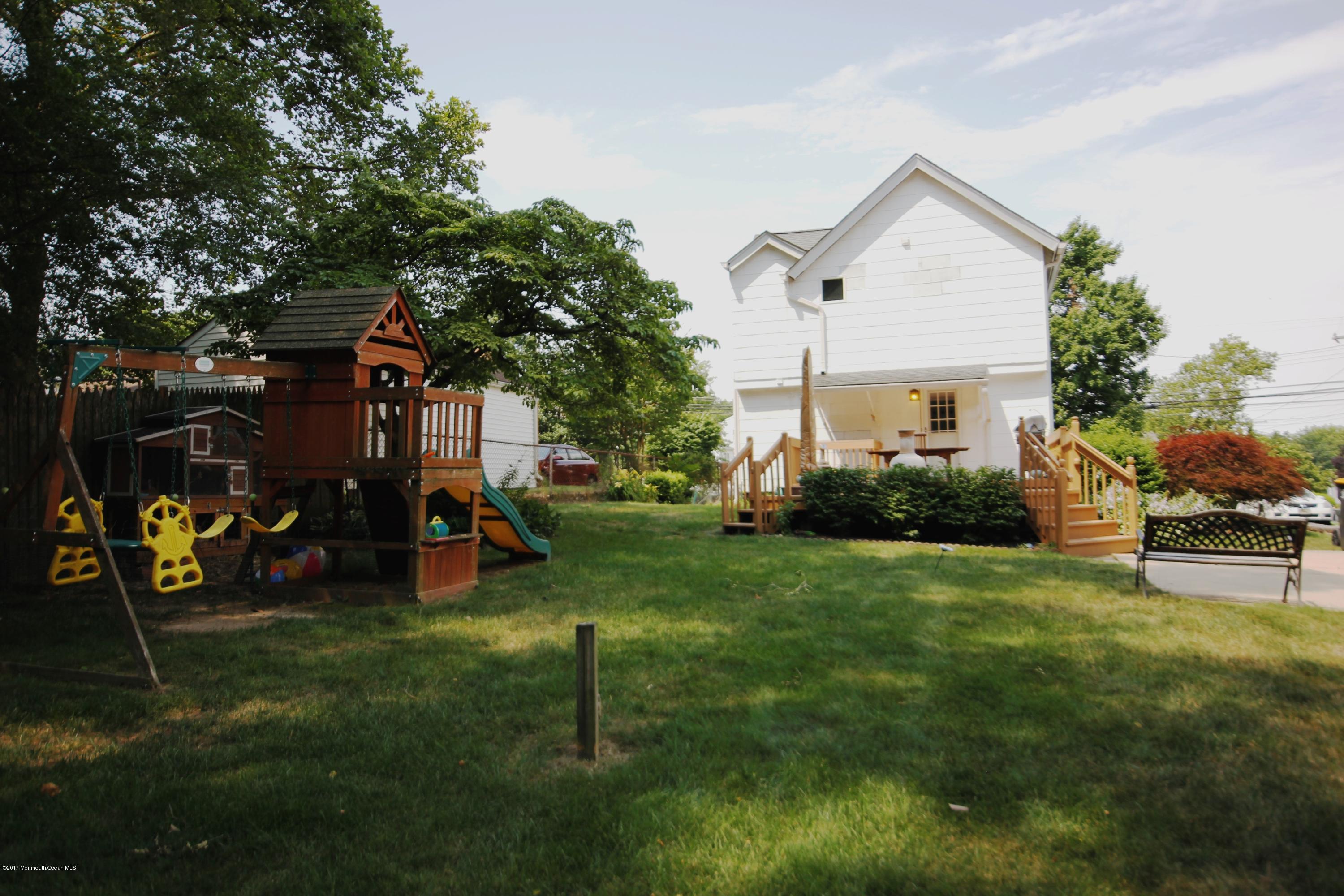 595 Holmdel Road Hazlet, NJ 07730 - Photo 4 of 25 595 Holmdel Road