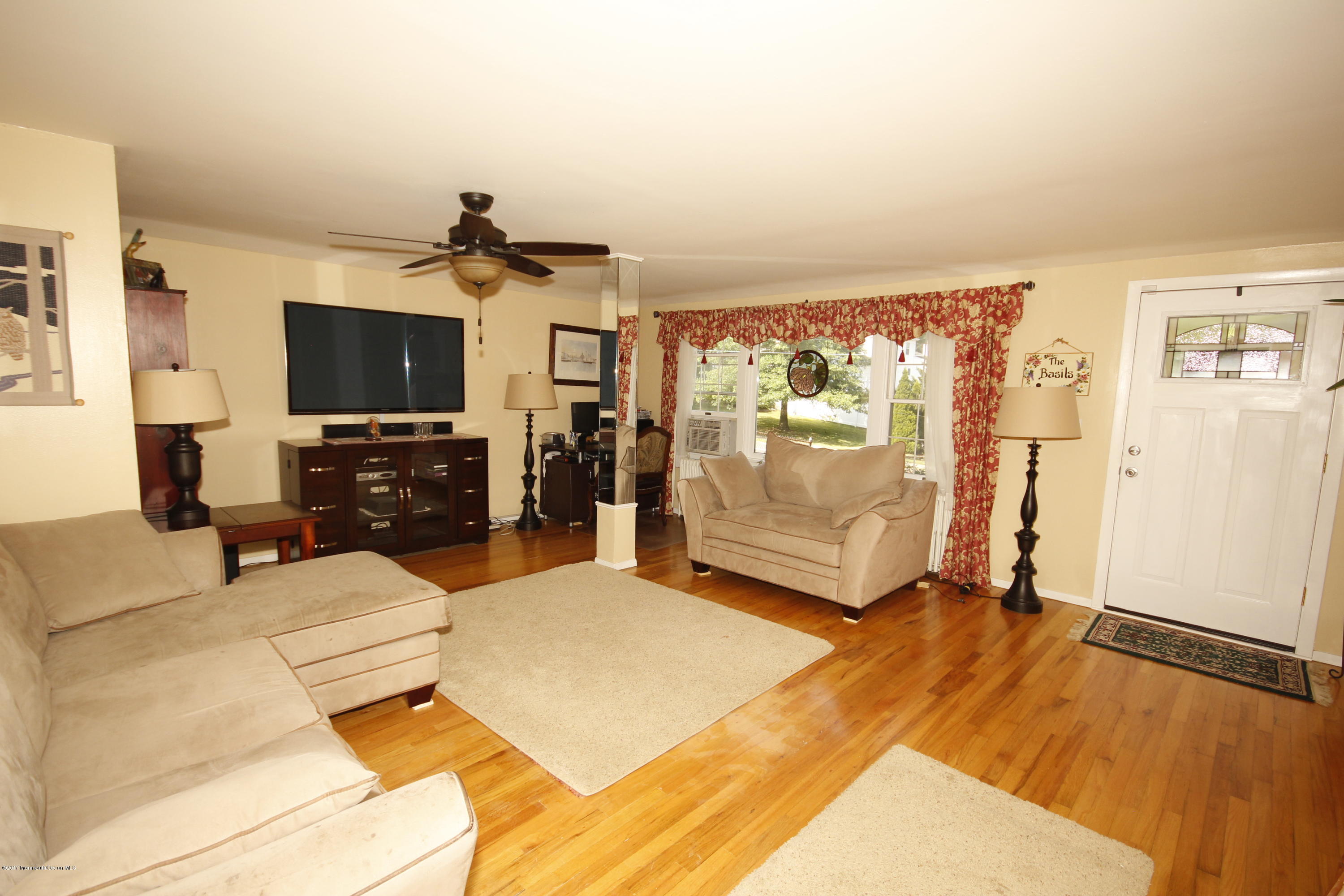 595 Holmdel Road Hazlet, NJ 07730 - Photo 10 of 25 595 Holmdel Road