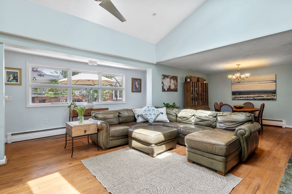 82 Cornell Road Marblehead, MA 01945 - Photo 12 of 41