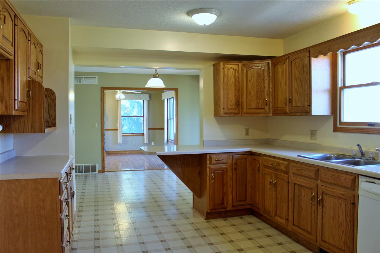 1102 Deer Run Road Rapids City, IL 61275 - Photo 9 of 24 Gallery Image 9