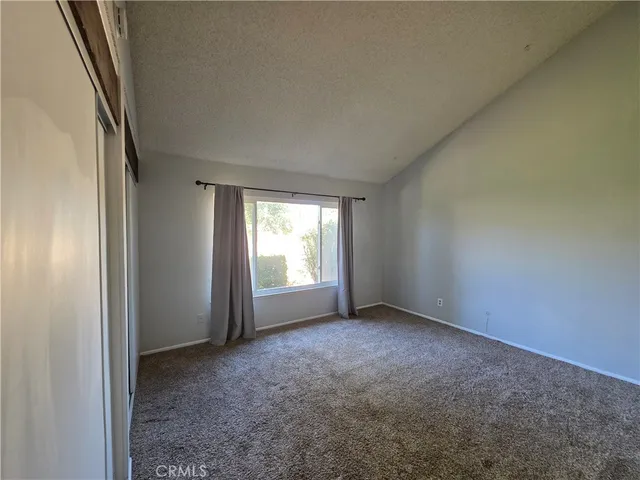 a view of empty room with window