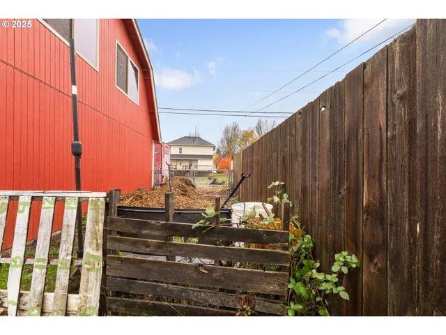 $374,453 | 2045 Liberty Street Northeast, Salem, OR 97301