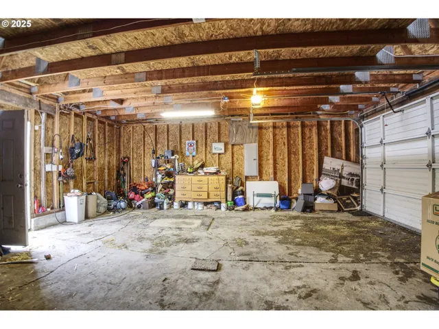 $374,453 | 2045 Liberty Street Northeast, Salem, OR 97301