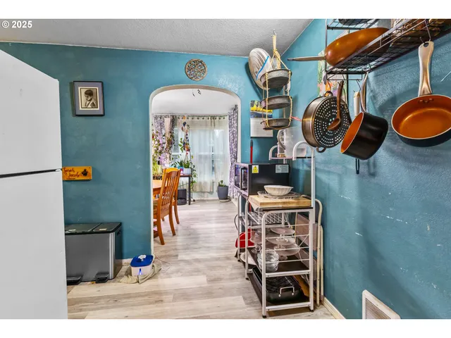 $374,453 | 2045 Liberty Street Northeast, Salem, OR 97301