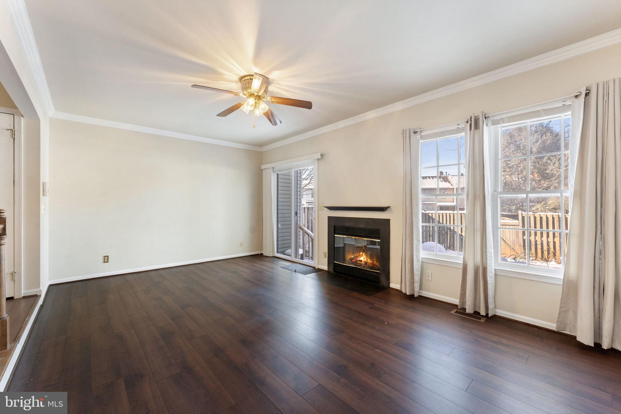 726 Pine Tree Road Warrenton, VA 20186 - Photo 17 of 36 Living room opens to rear yard