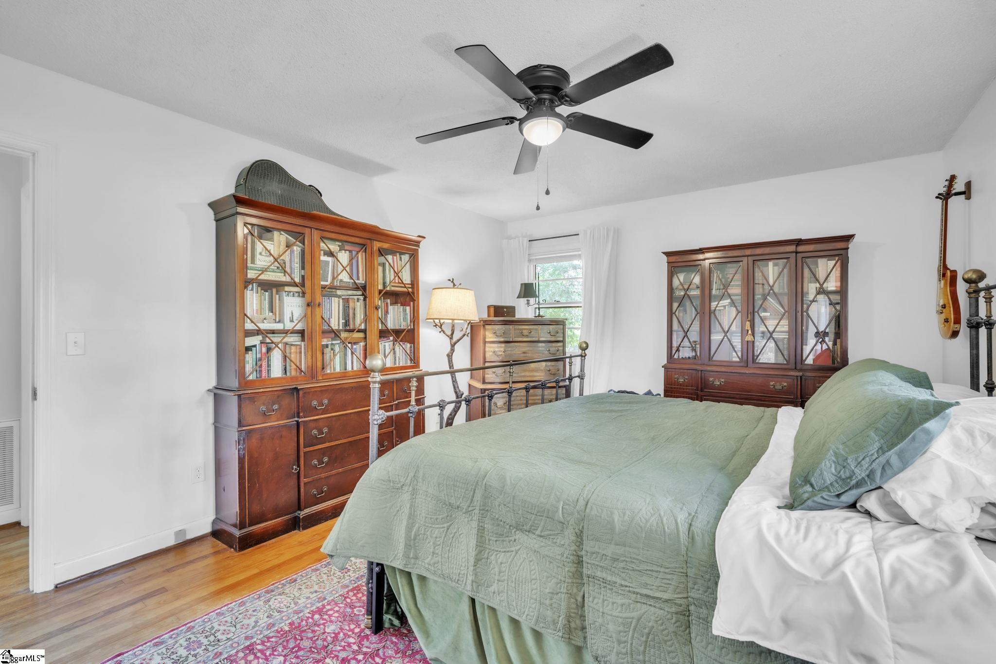 103 West Crestview Street Landrum, SC 29356 - Photo 14 of 27