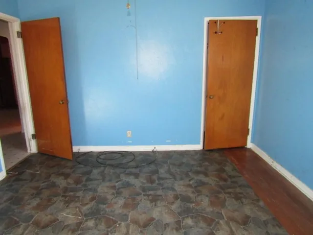 $114,900 | 328 Commonwealth Avenue, West Mifflin, PA 15122