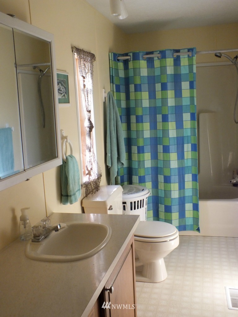 4216 Hoff Road Bellingham, WA 98225 - Photo 13 of 25
