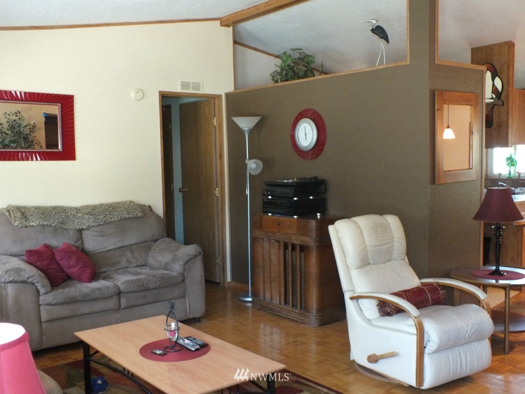 4216 Hoff Road Bellingham, WA 98225 - Photo 5 of 25