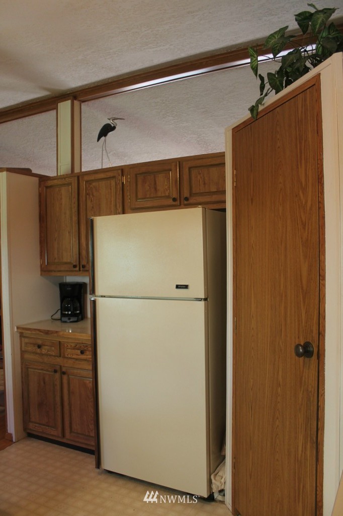 4216 Hoff Road Bellingham, WA 98225 - Photo 10 of 25