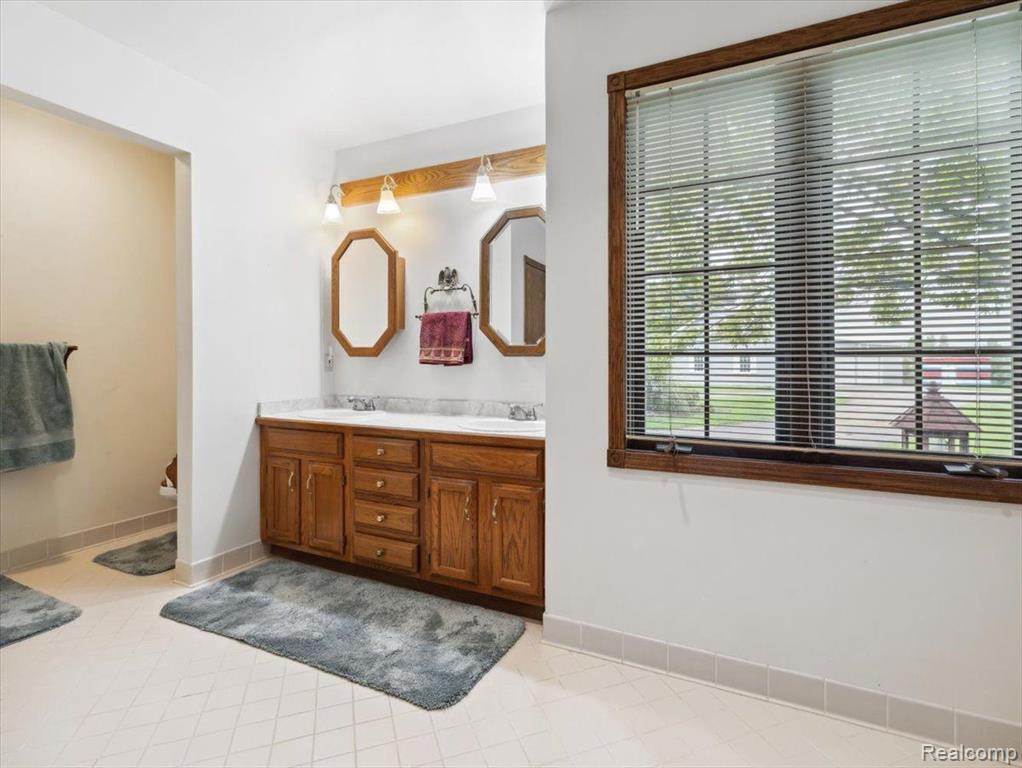 3335 West Marr Road Howell, MI 48855 - Photo 23 of 40 Gallery Image 23