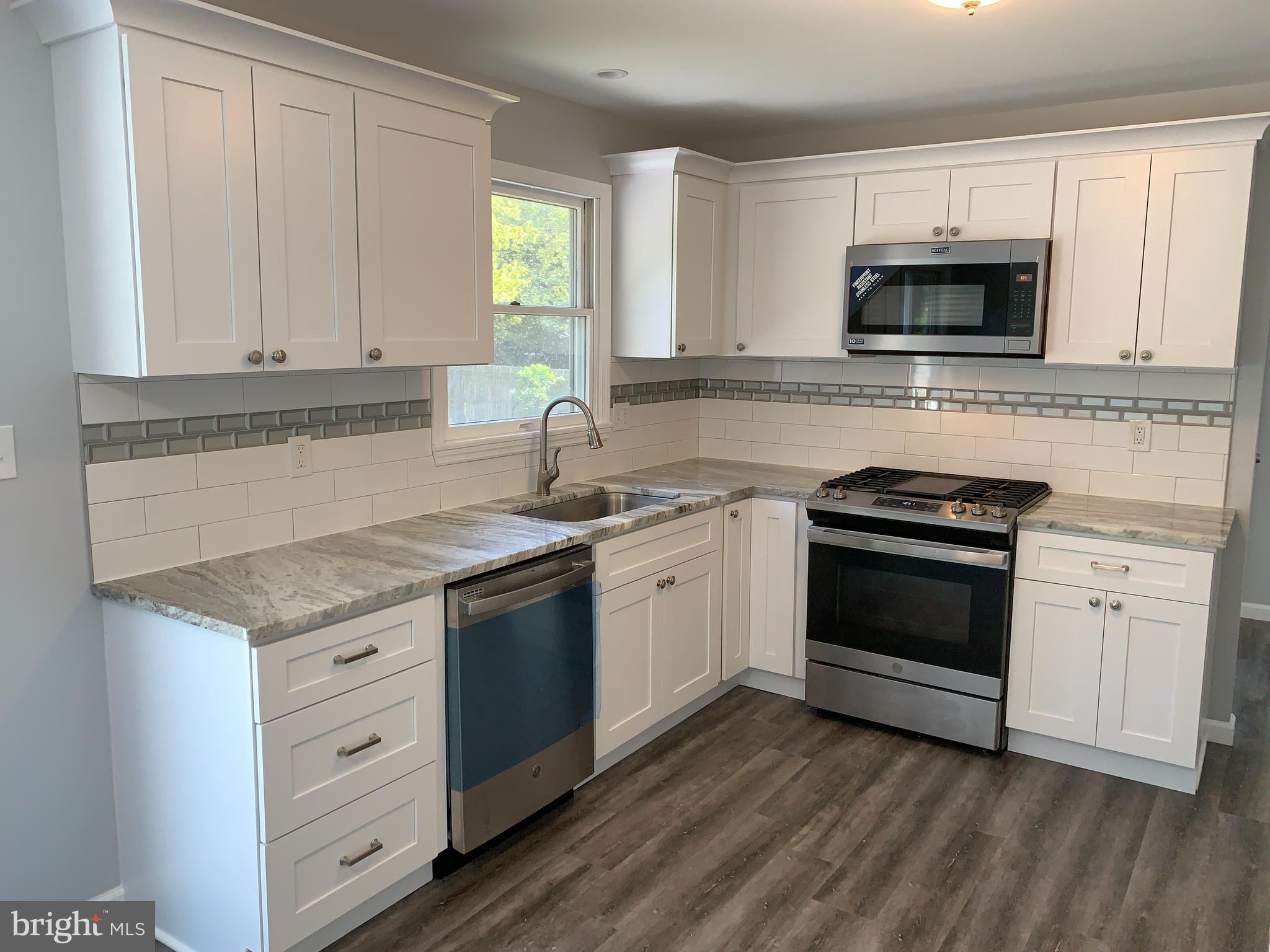 3 New Road Allentown, NJ 08501 - Photo 4 of 33 Gallery Image 4