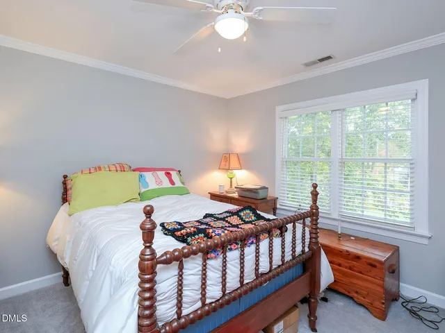a view of entryway with a front door