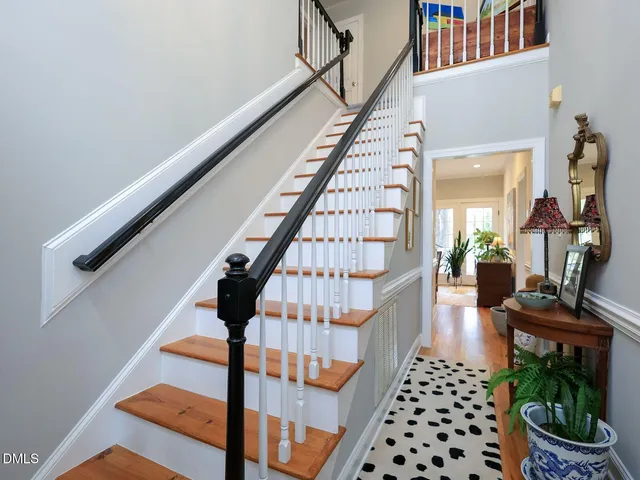 a view of a park with a tree