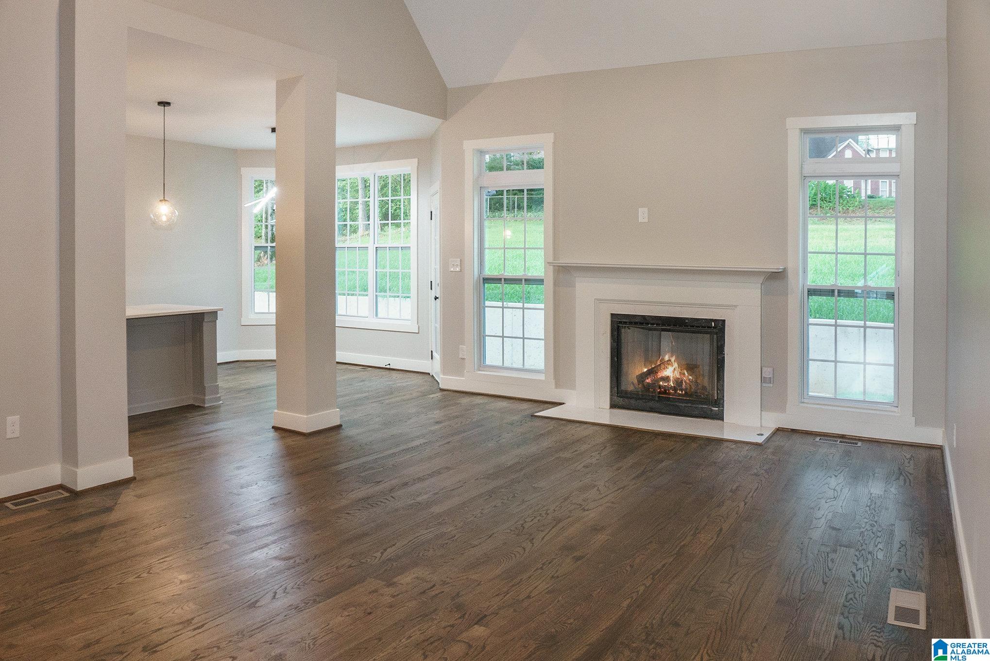 304 Forest Parkway Alabaster, AL 35007 - Photo 5 of 21