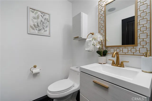 $2,689,000 | 31811 East Nine Drive, Laguna Niguel, CA 92677