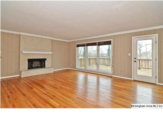 1912 River Woods Road Birmingham, AL 35244 - Photo 11 of 32