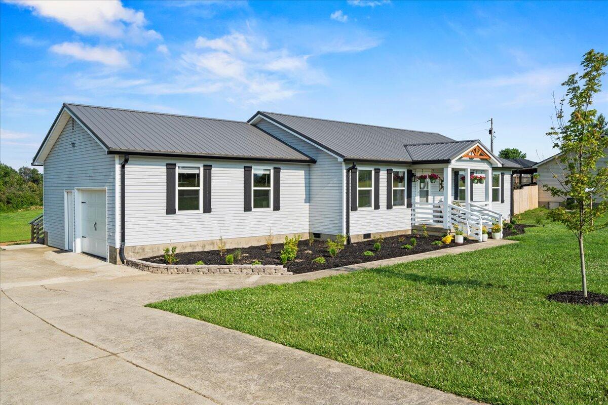 757 Charlie Norris Road Richmond, KY 40475 - Photo 1 of 38 01-IVA09767