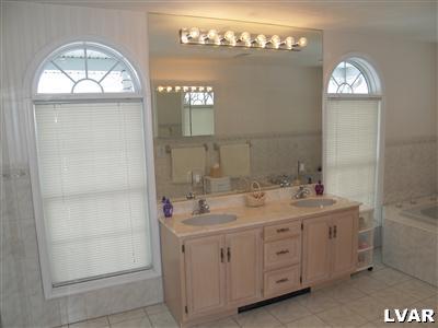 532 Quiet Valley Road Mount Bethel, PA 18343 - Photo 11 of 24 Gallery Image 11