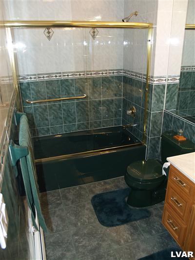 532 Quiet Valley Road Mount Bethel, PA 18343 - Photo 14 of 24 Gallery Image 14