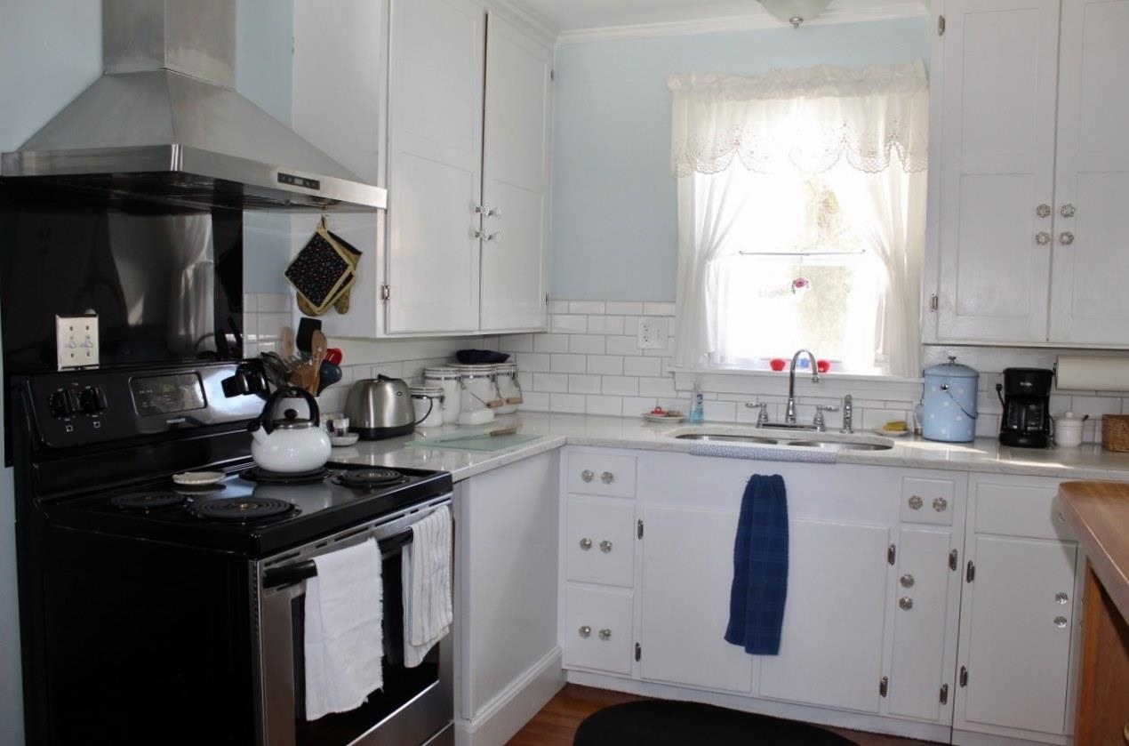 87 Kennedy Drive Windsor, VT 05089 - Photo 10 of 38