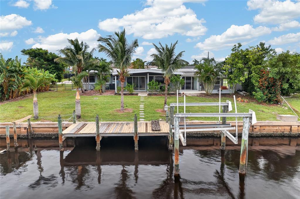 182 Beeney Road Southeast Port Charlotte, FL 33952 - Photo 3 of 59 Gallery Image 3