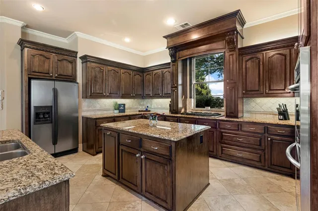 $899,000 | 801 White Buffalo Lane, Heath, TX 75032