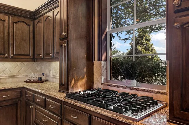 $899,000 | 801 White Buffalo Lane, Heath, TX 75032