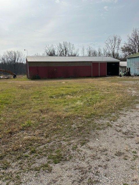 8438 Jordan Road Grand Blanc, MI 48439 - Photo 4 of 32