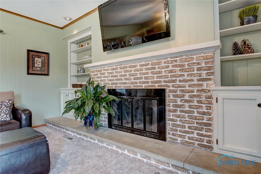406 Eagle Point Road Rossford, OH 43460 - Photo 17 of 35 Gallery Image 17