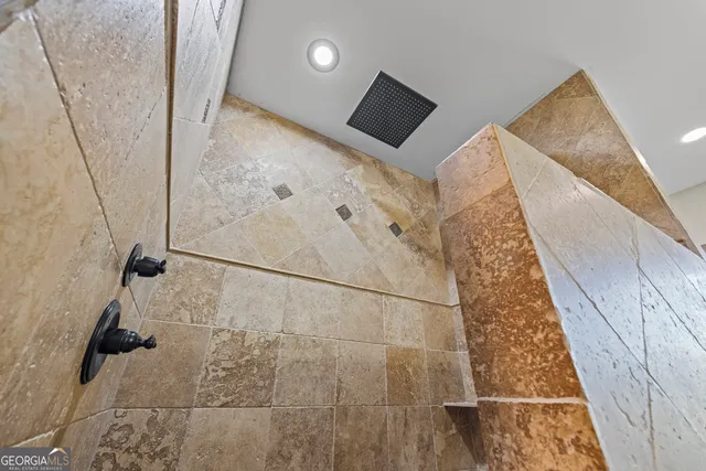 $459,000 | 167 Grant Drive, Lavonia, GA 30553