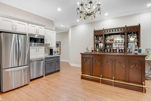 $1,250,000 | 6933 River Run Drive, Chattanooga, TN 37416