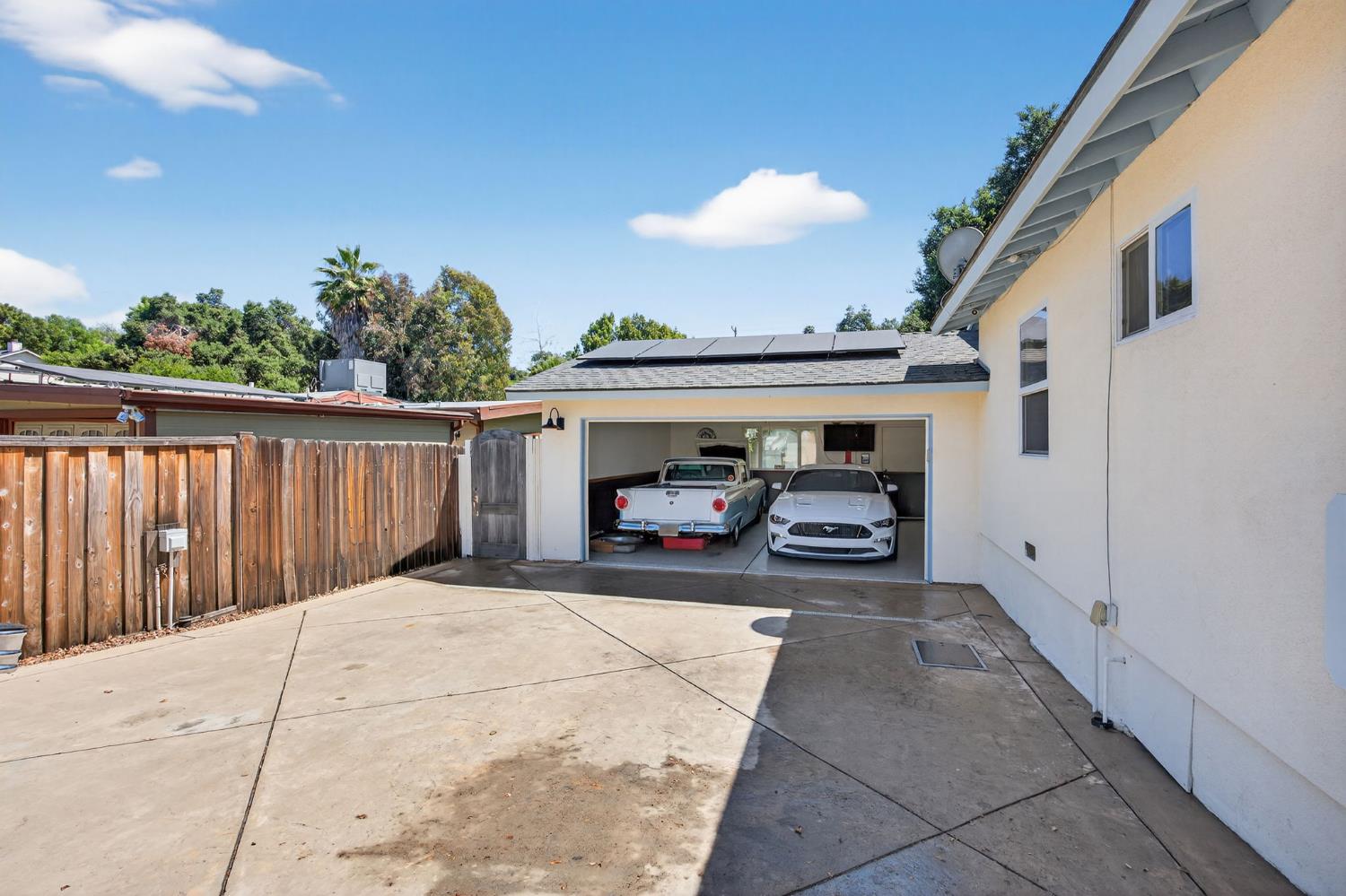 98 Mountain View Street Oak View, CA 93022 - Photo 36 of 42 a view of a car park in front of house