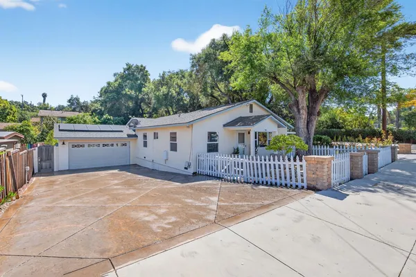 $899,000 | 98 Mountain View Street, Oak View, CA 93022