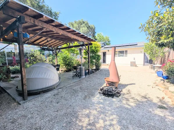$899,000 | 98 Mountain View Street, Oak View, CA 93022