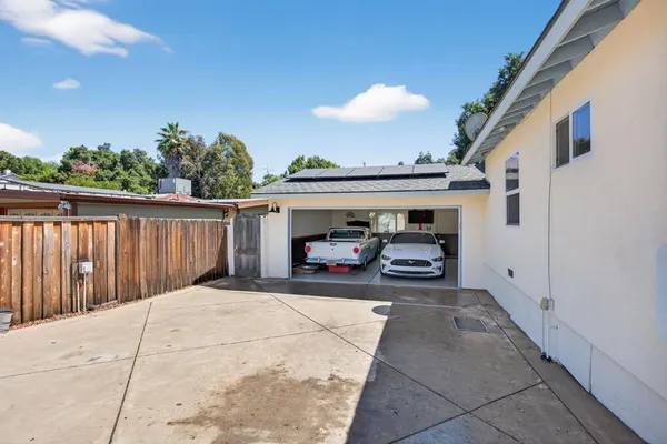 $899,000 | 98 Mountain View Street, Oak View, CA 93022