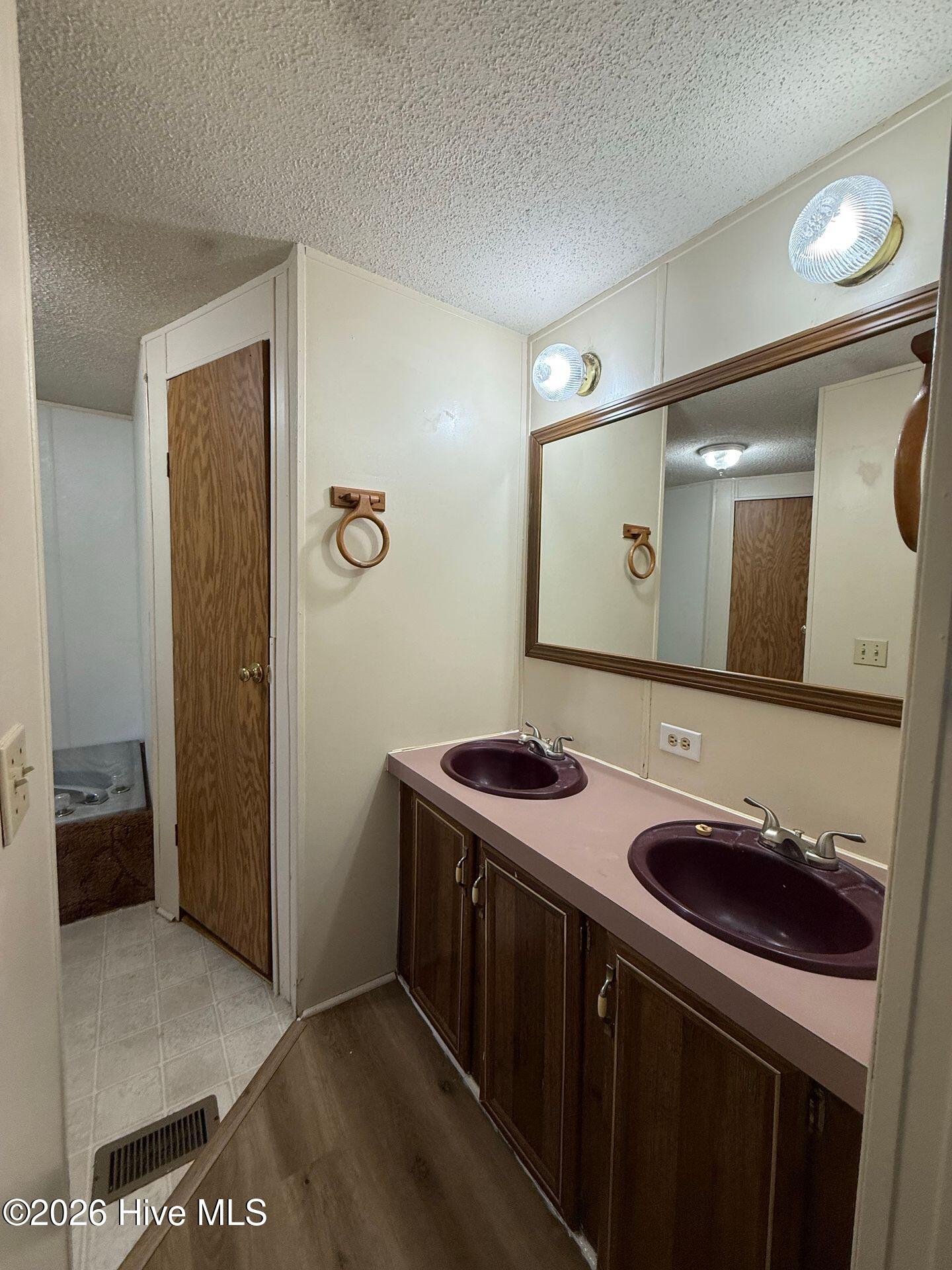 113 Barbour Road, Unit 3 Hubert, NC 28539 - Photo 6 of 9 master bathroom