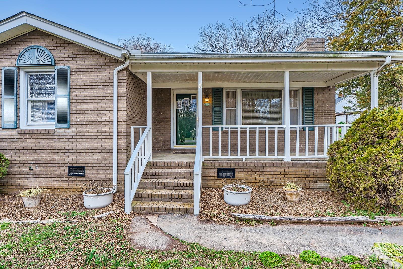 12 Roberta Road Concord, NC 28027 - Photo 2 of 29