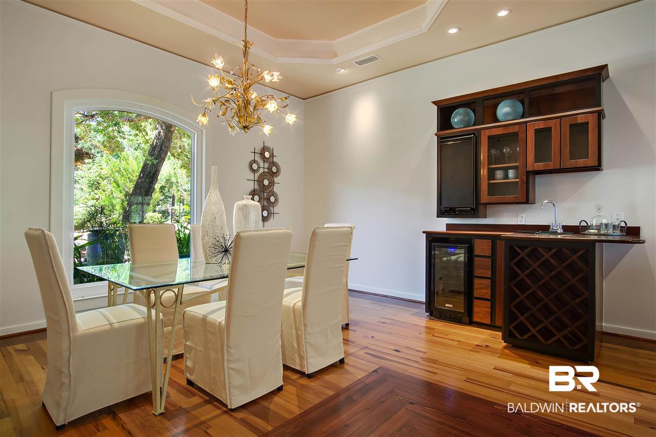 3136 Cumberland Road Theodore, AL 36582 - Photo 7 of 50 Large dining room perfect for formal occasions.
