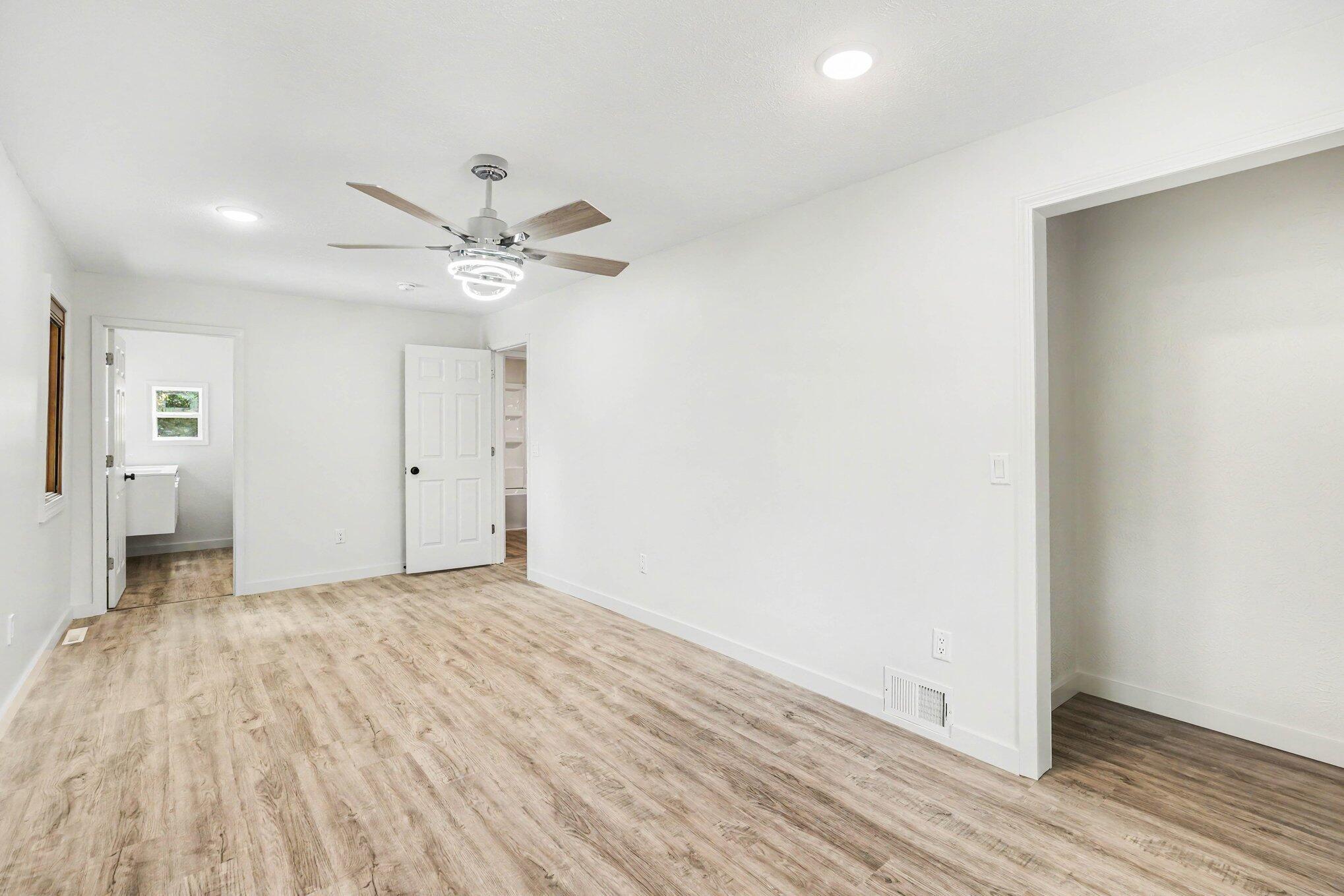 142 Rook Street Battle Creek, MI 49014 - Photo 17 of 35 018_file_1687