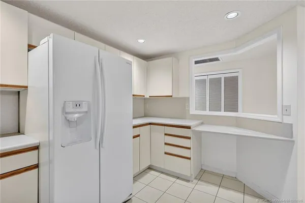 $355,000 | 6101 Southeast Landing Way, Unit 5, Stuart, FL 34997