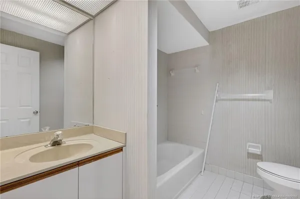 $355,000 | 6101 Southeast Landing Way, Unit 5, Stuart, FL 34997