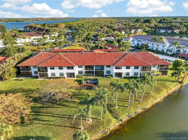 $355,000 | 6101 Southeast Landing Way, Unit 5, Stuart, FL 34997