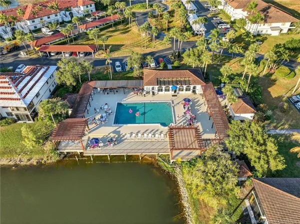 $355,000 | 6101 Southeast Landing Way, Unit 5, Stuart, FL 34997