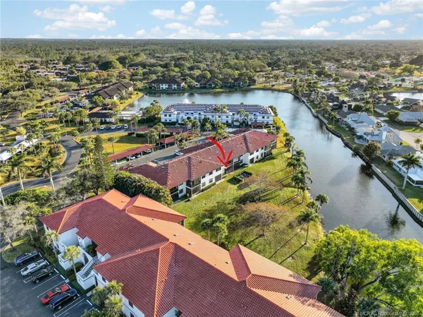 $355,000 | 6101 Southeast Landing Way, Unit 5, Stuart, FL 34997